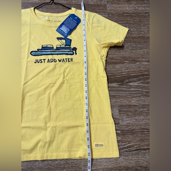 NWT Yellow Life is Good Pontoon Boating Just Add Water Crusher Tee Shirt Size S - Picture 9 of 9